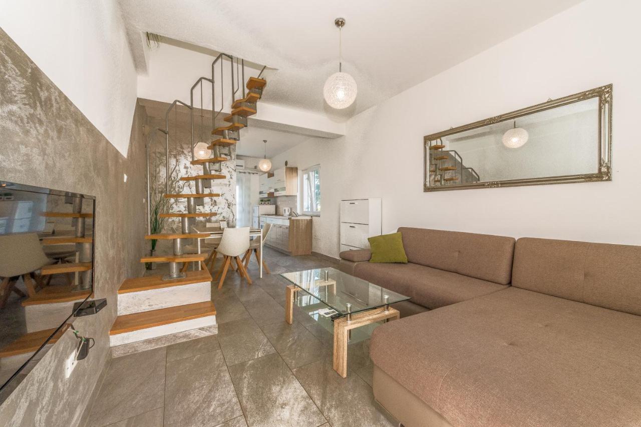 Apartments Stars ザダル エクステリア 写真